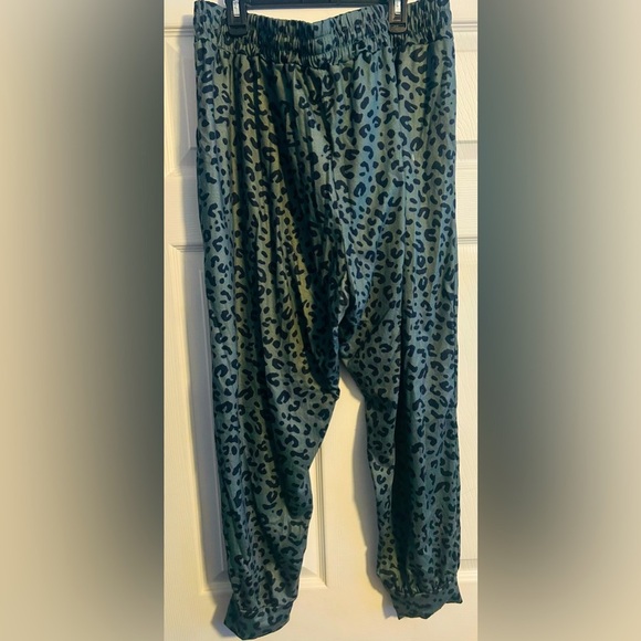 Soft Drawstring Tie Elastic Waist Loose Jogger Pants with Pockets, GRN/BLK, 1XL - Picture 6 of 6